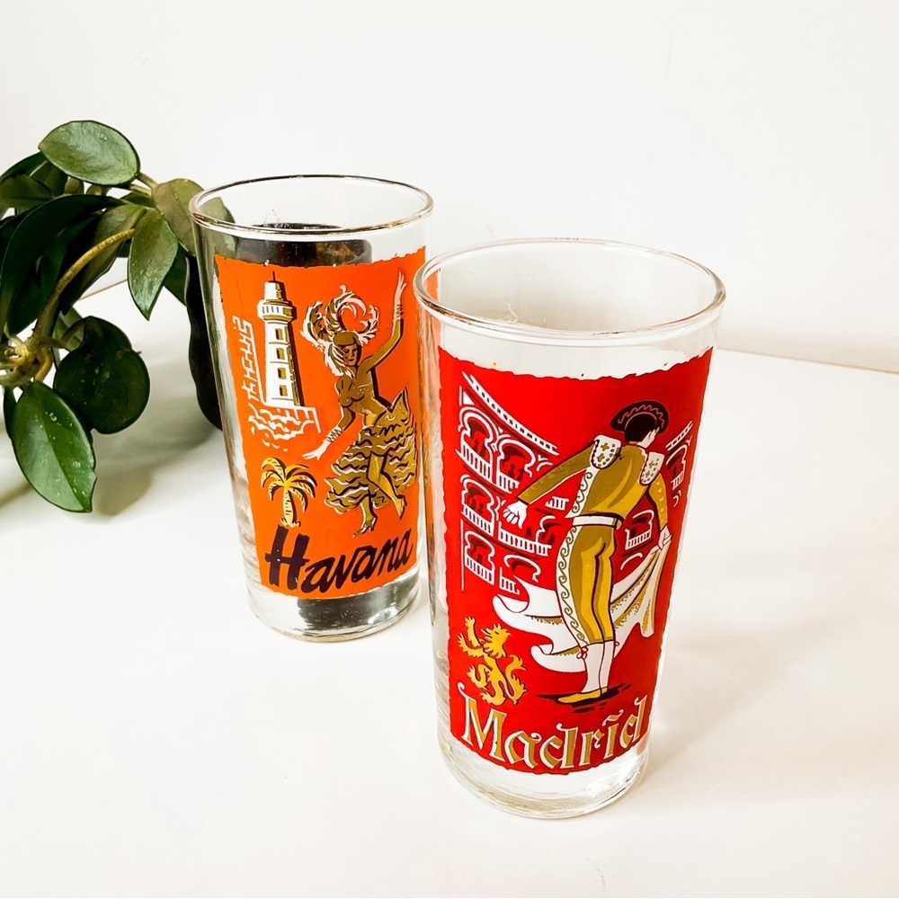 VINTAGE Mid-Century Modern Madrid Havana Souvenir Barware Orange Red Gold - Picture 6 of 7